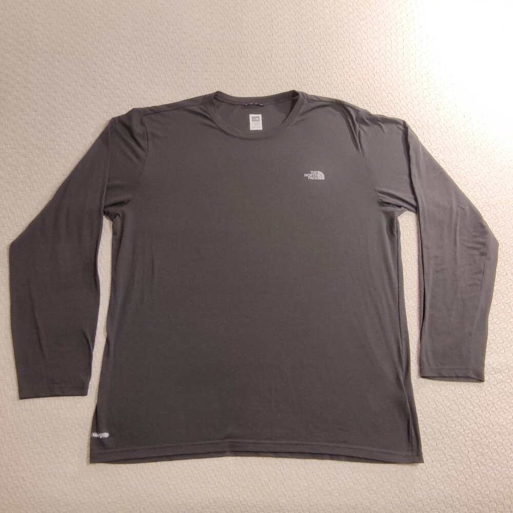 The North Face Vaporwick Long Sleeve Gray Men’s Large